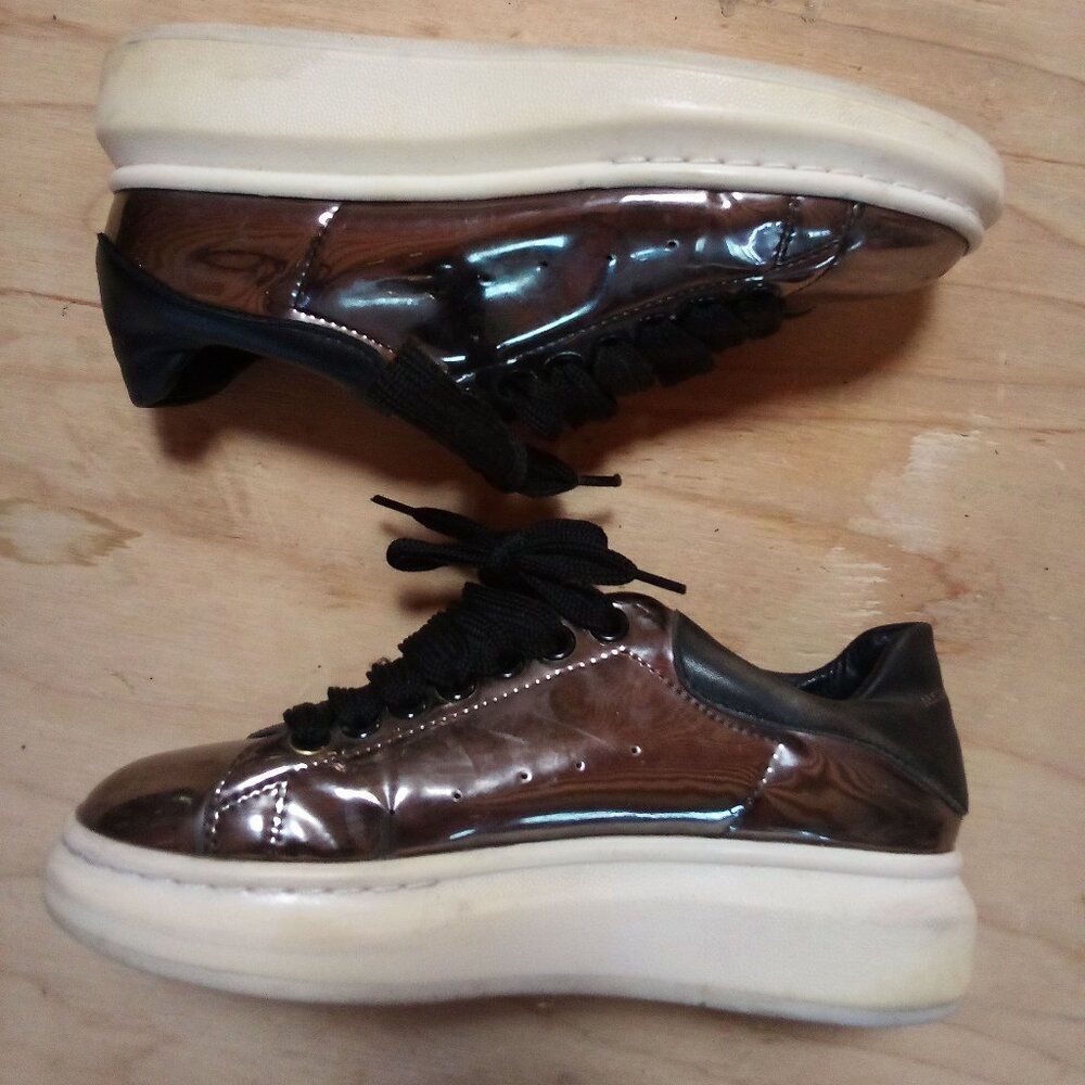 Alexander McQueen Metallic Low Rise Sneakers Shoes Women - Picture 4 of 9